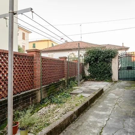 Apartament Guesthost - La Casetta Del Golfo - *