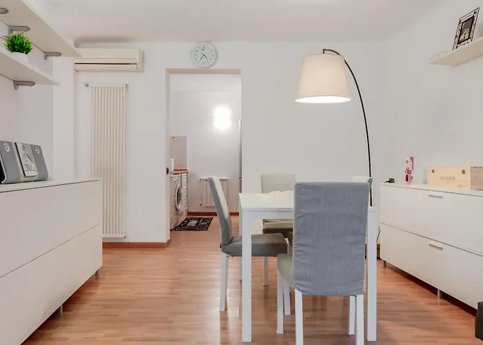 Guesthost - La Casetta Del Golfo - Apartment La Spezia