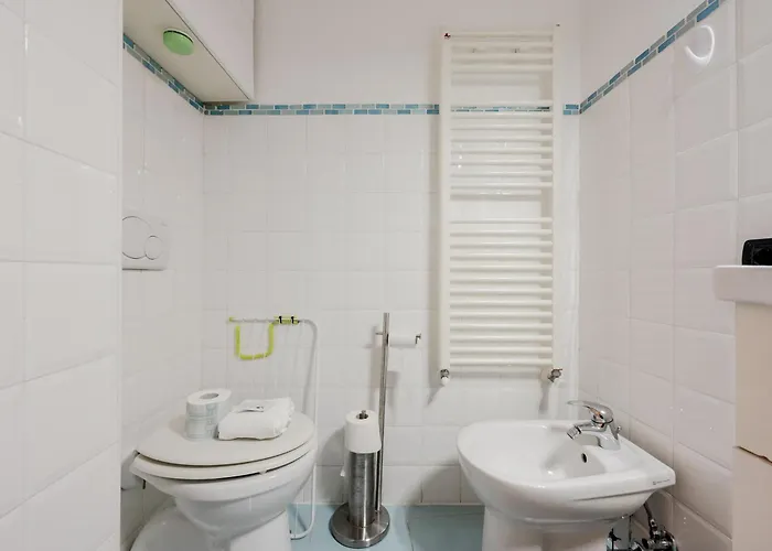 Guesthost - La Casetta Del Golfo - La Spezia